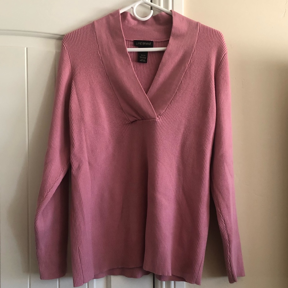Mauve colored soft sweater